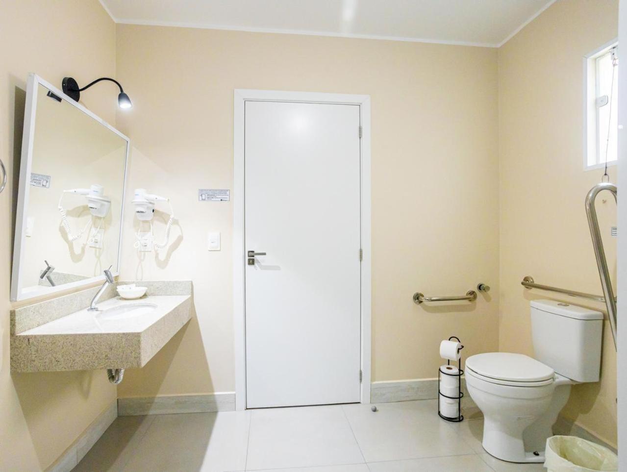 Hotel Rosenbrock 3*